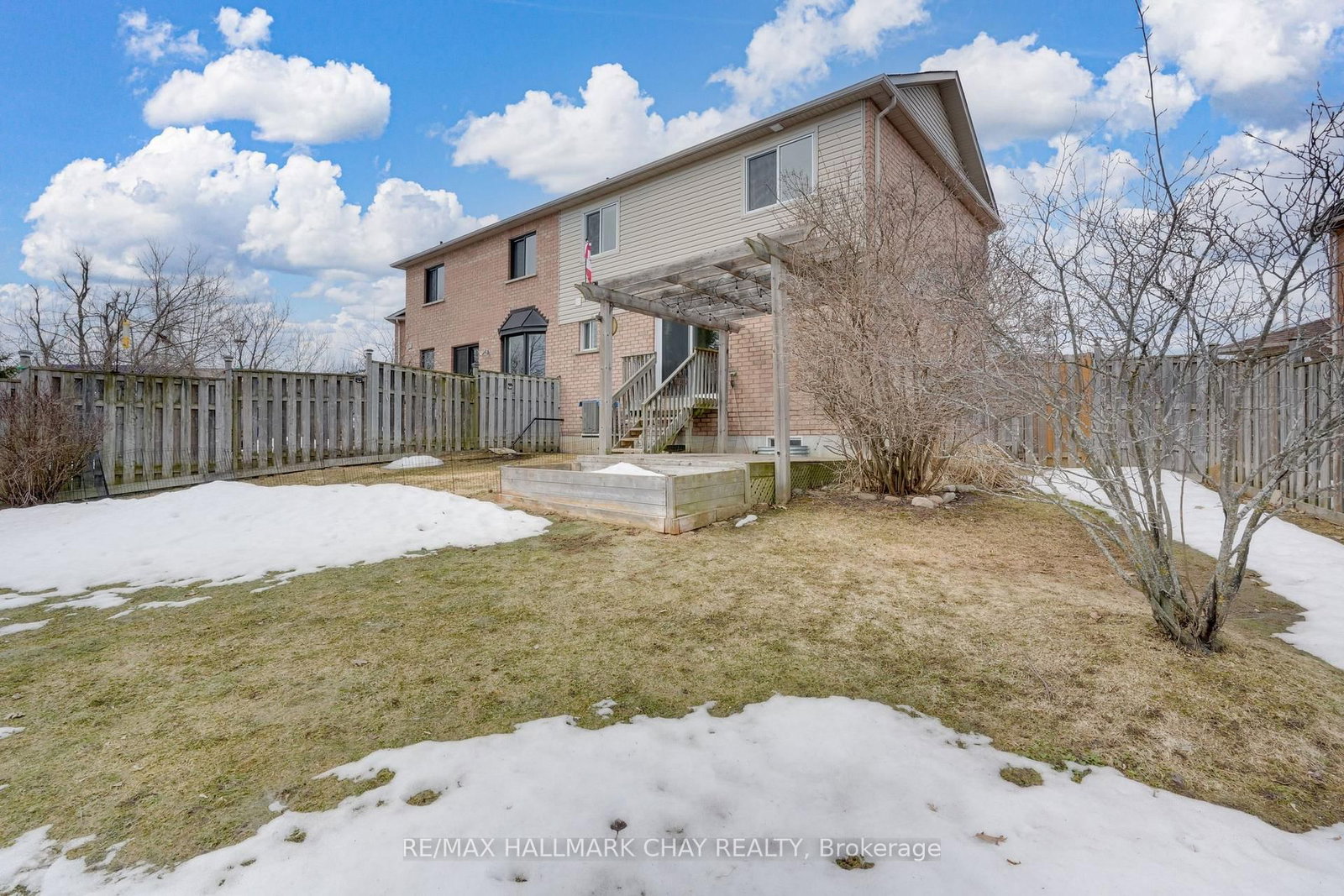 Townhouse for sale at 127 Trevino Circle, Barrie, Ontario, L4M 6T8 - East Bayfield - MLS: S12943852