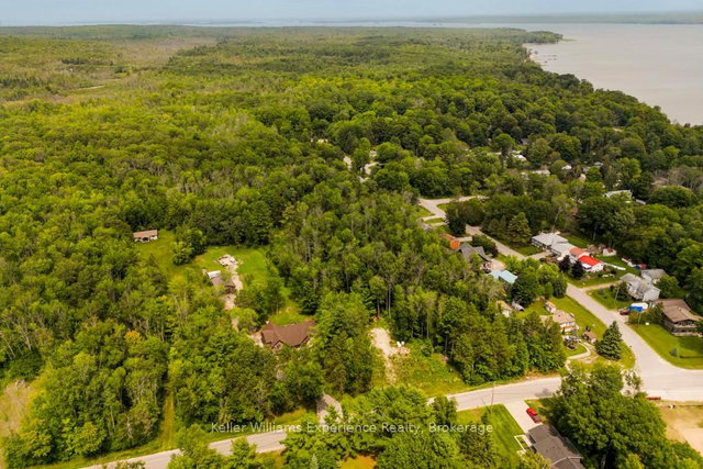 264 PEEK-A-BOO Trail