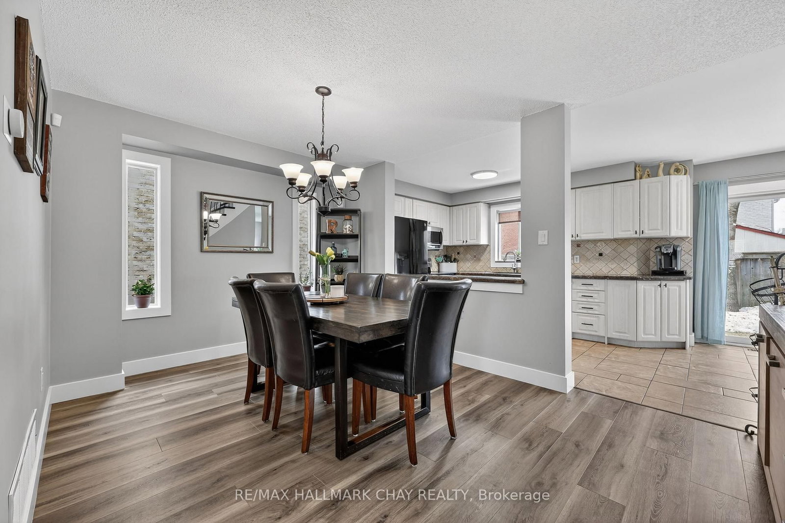 Detached House for sale at 44 Sherwood Court, Barrie, Ontario, L4N 9V1 - Northwest - MLS: S12945672