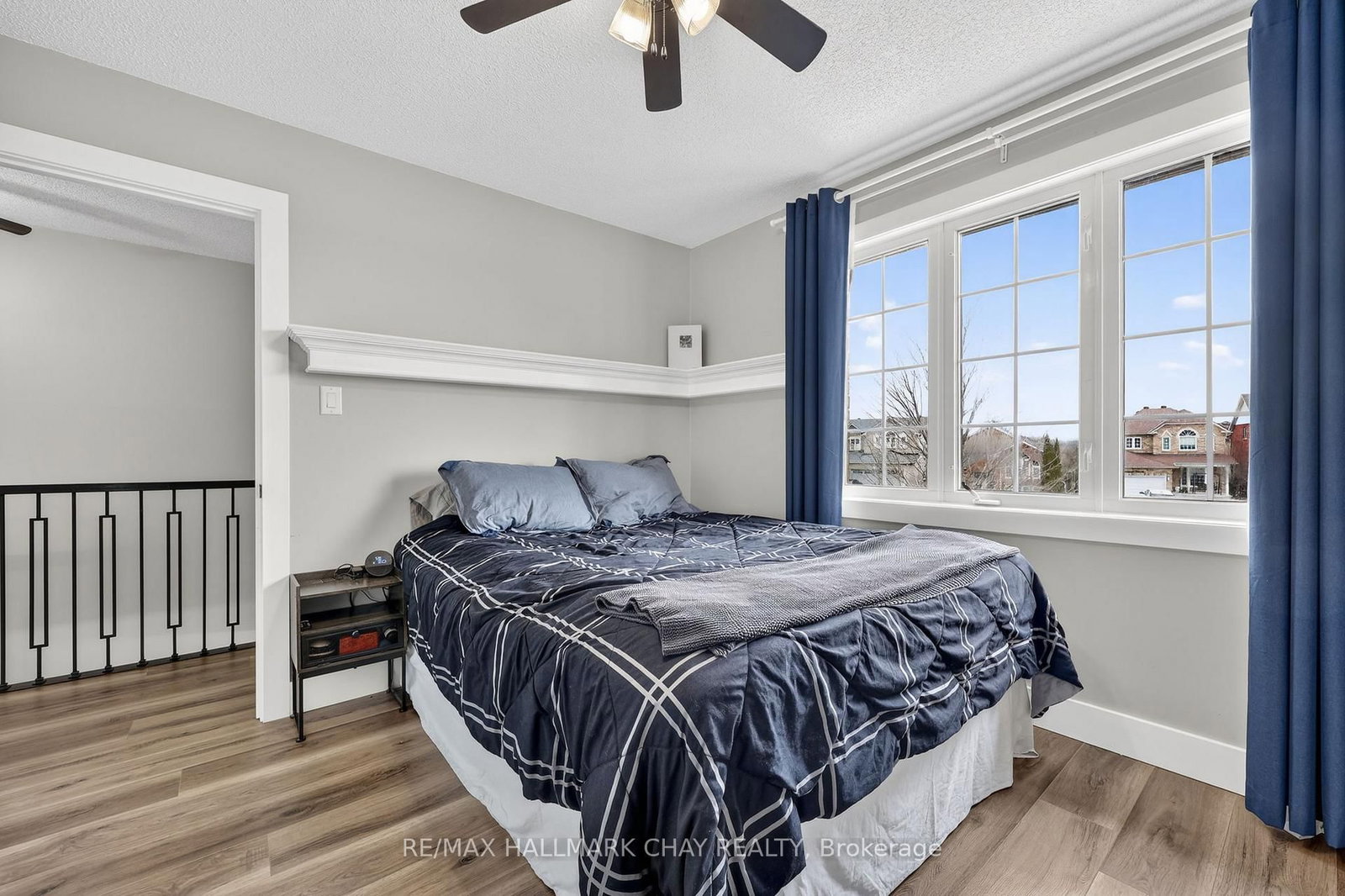 Detached House for sale at 44 Sherwood Court, Barrie, Ontario, L4N 9V1 - Northwest - MLS: S12945672