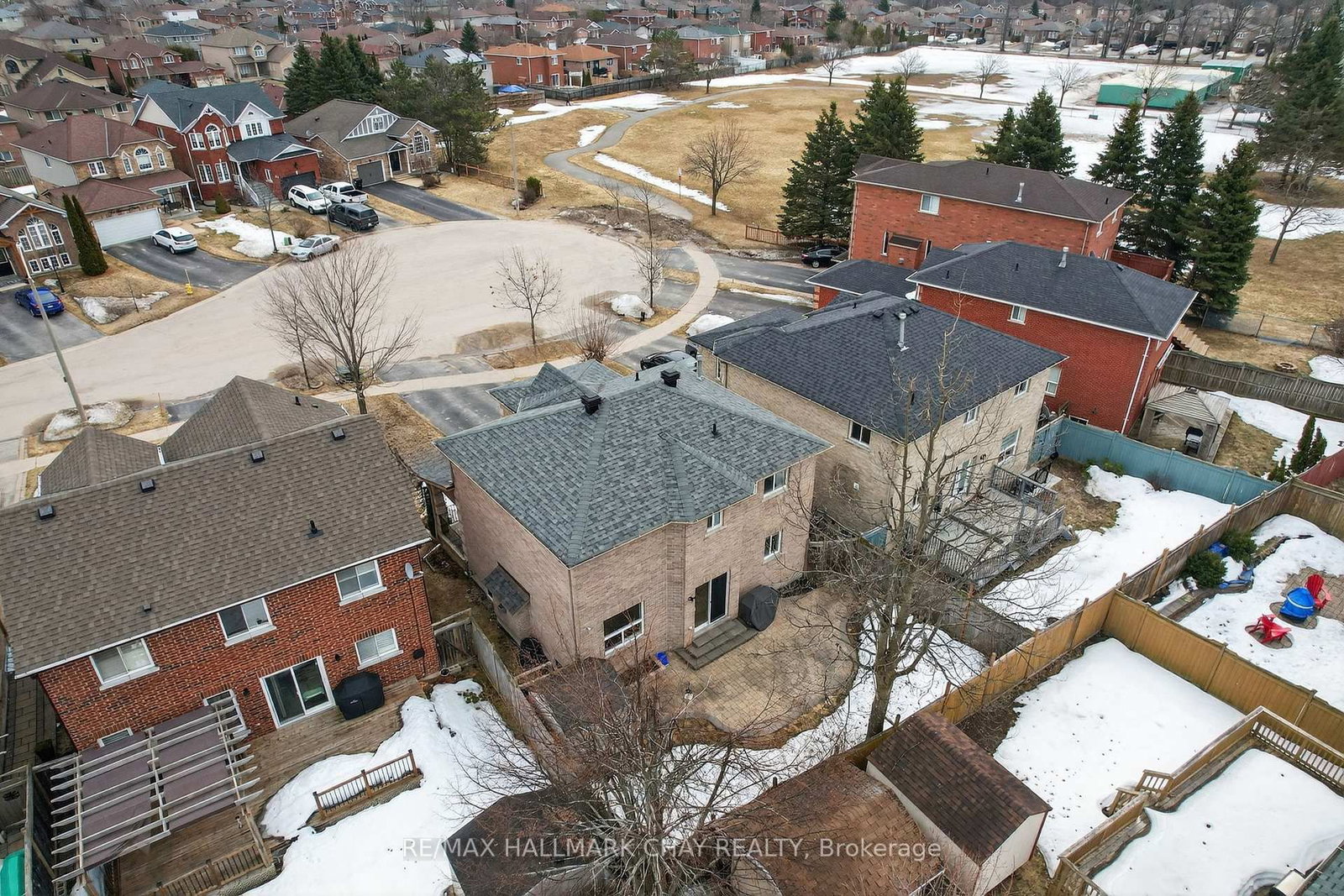 Detached House for sale at 44 Sherwood Court, Barrie, Ontario, L4N 9V1 - Northwest - MLS: S12945672