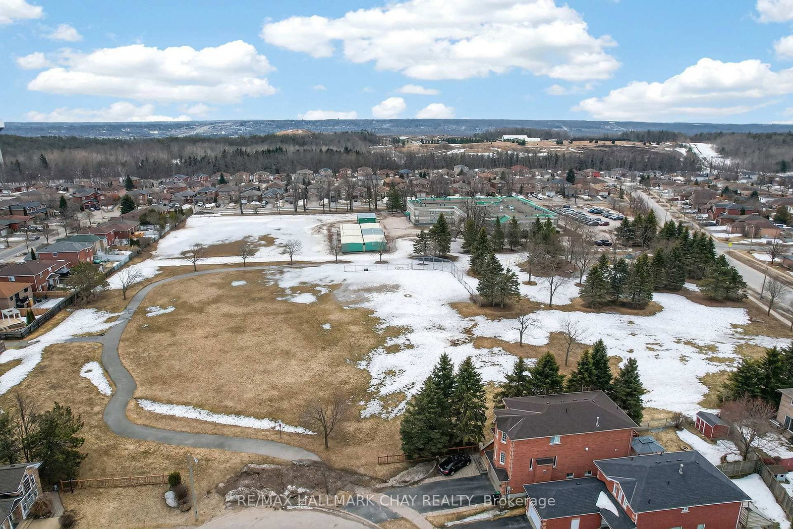 Detached House for sale at 44 Sherwood Court, Barrie, Ontario, L4N 9V1 - Northwest - MLS: S12945672