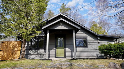 283 Tiny Beaches Rd | Tiny | Image