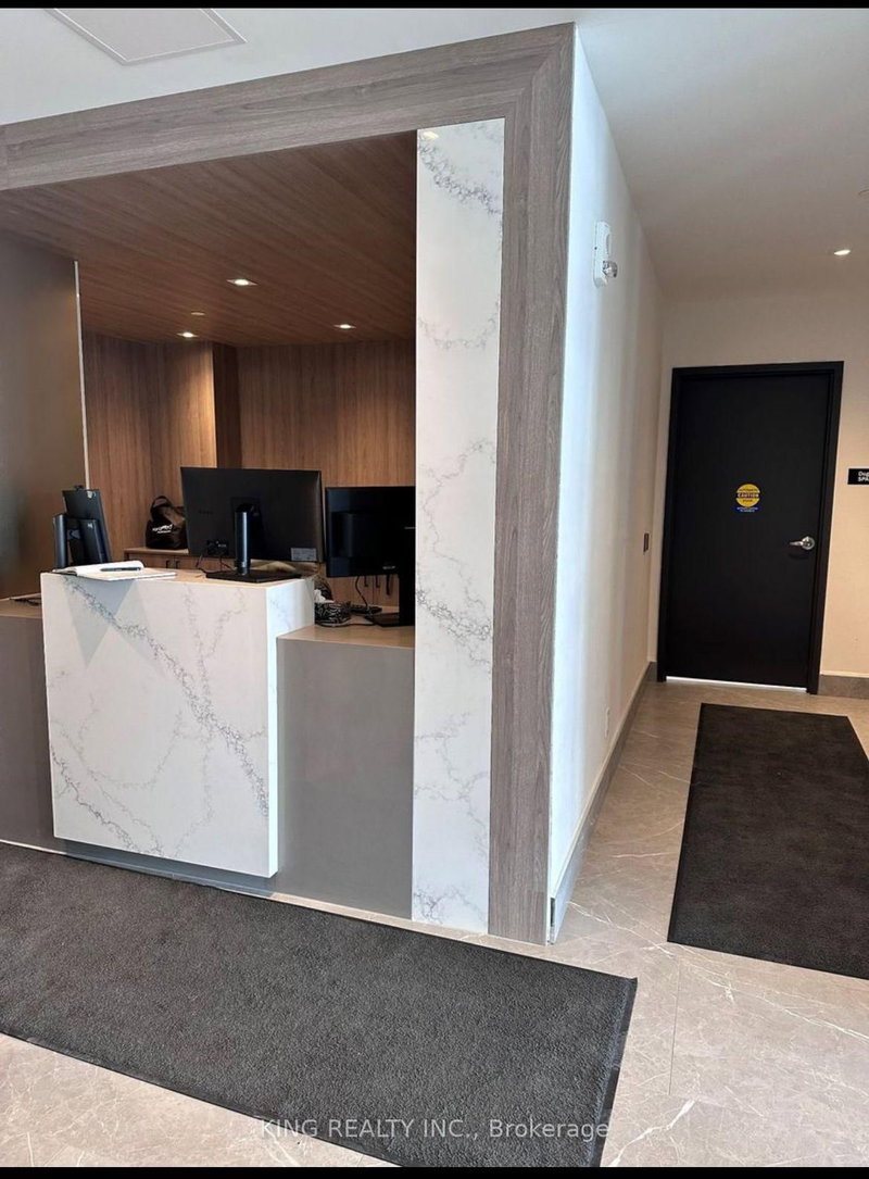 home for lease on 701-56 Lakeside Terrace