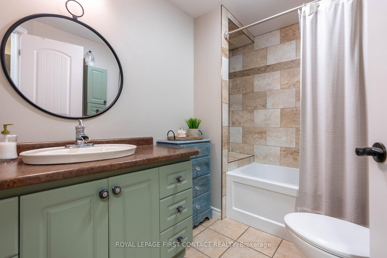 Detached House for sale at 10 Wismer Avenue, Barrie, Ontario, L4N 7X8 - Northwest - MLS: S12948168