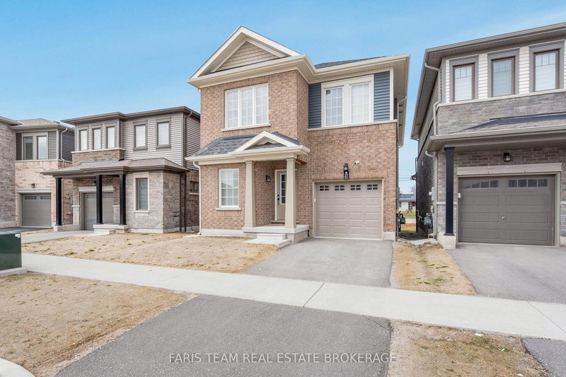 27 Harvest Cres, Barrie, L9J 0T3 | Image 2
