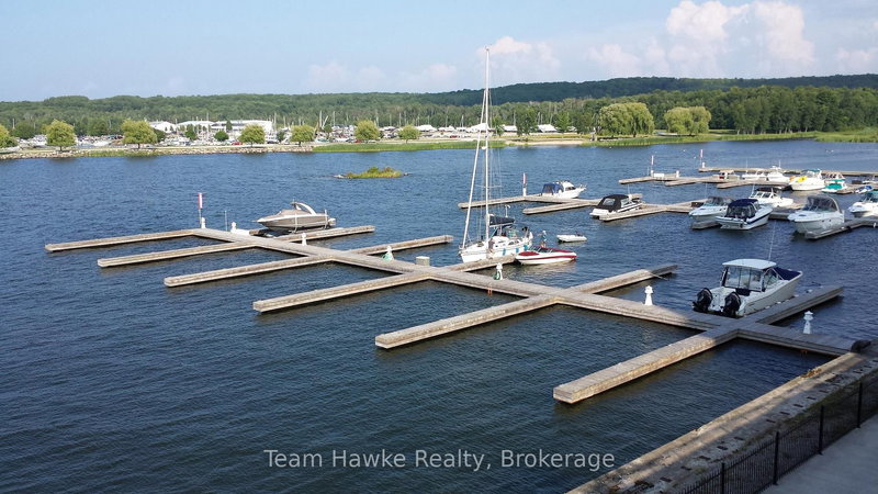 home for sale on 22-725 Aberdeen Boulevard