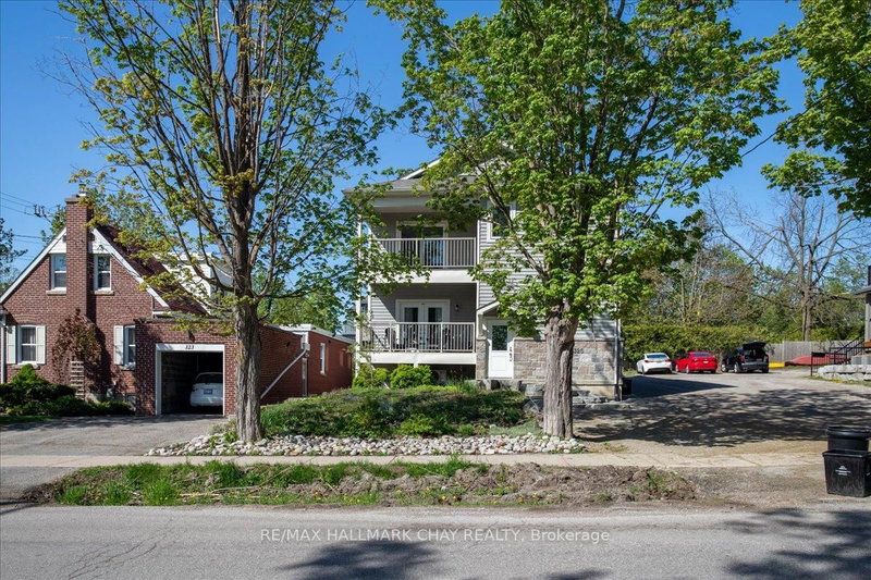 Unit 2 - 325 Peter St N, Orillia, L3V 5A4 | Image 2