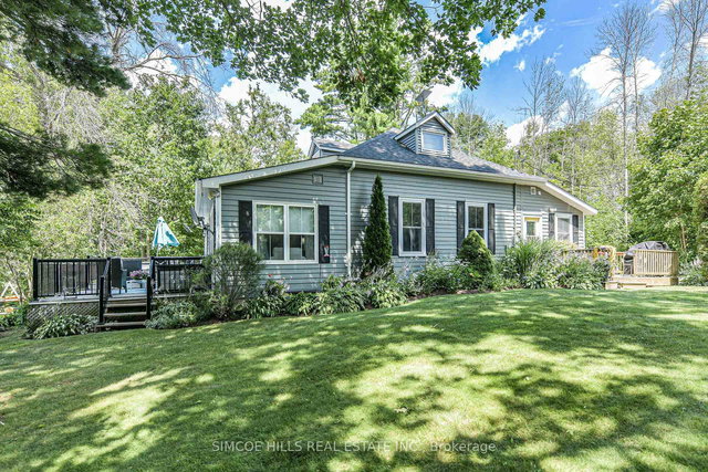 6888 Pentland Lane N