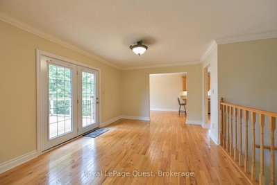 27 Heyden Avenue • Orillia, ON photo 8