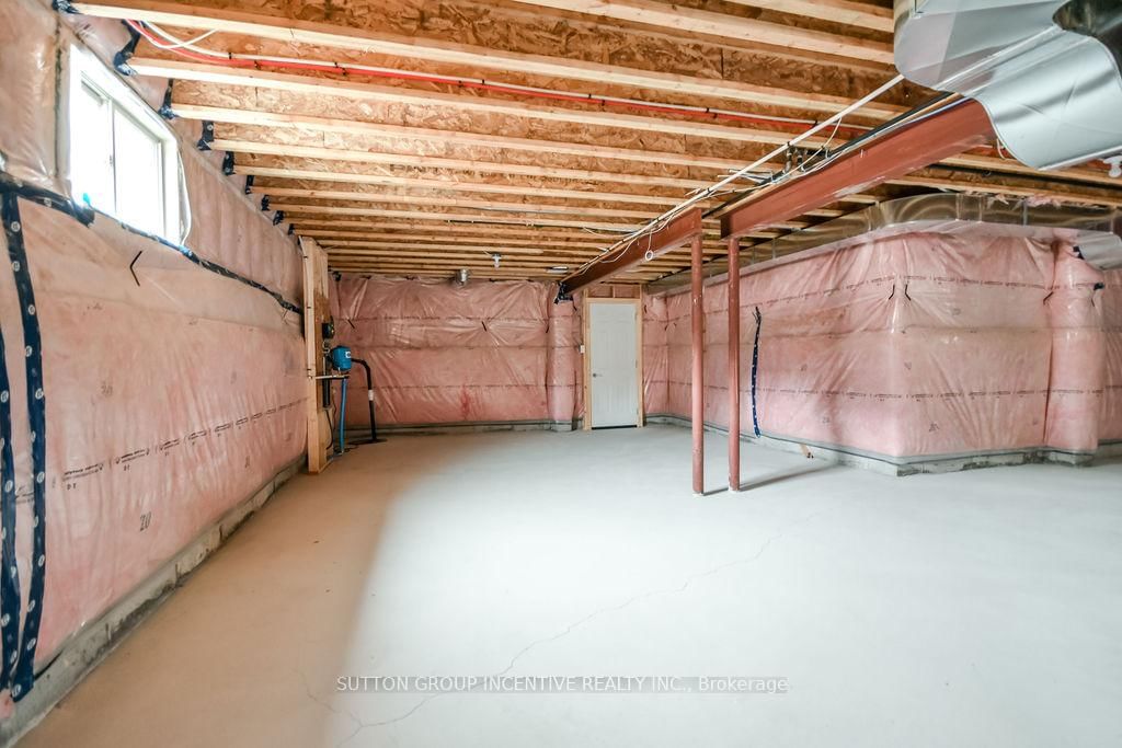 10 Cottonwood Street • Springwater, ON photo 19