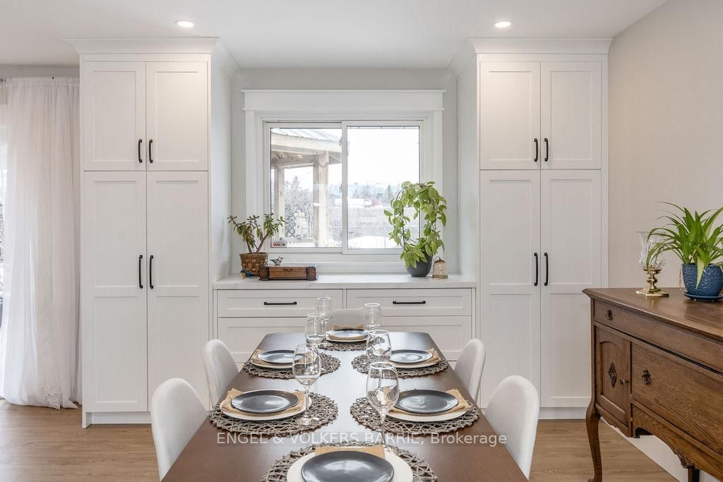 Detached House for sale at 68 Ottaway Avenue, Barrie, Ontario, L4M 2X2 - Wellington - MLS: S12952368