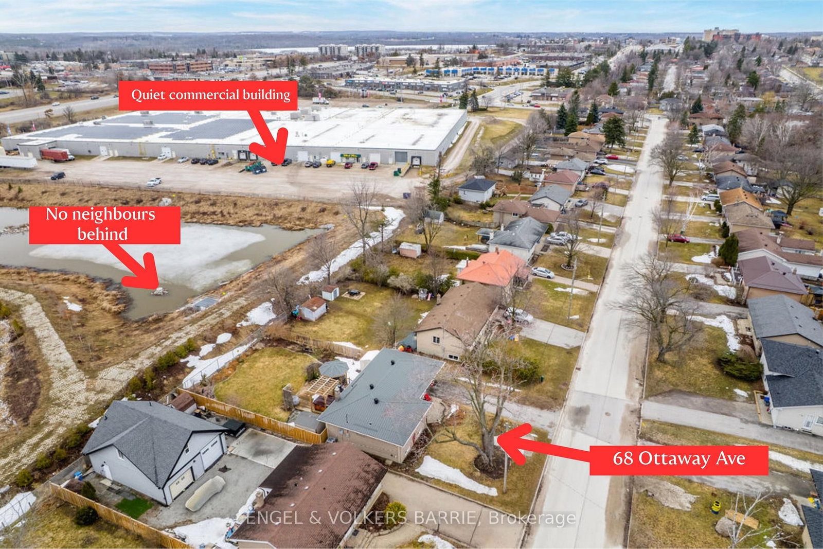 Detached House for sale at 68 Ottaway Avenue, Barrie, Ontario, L4M 2X2 - Wellington - MLS: S12952368