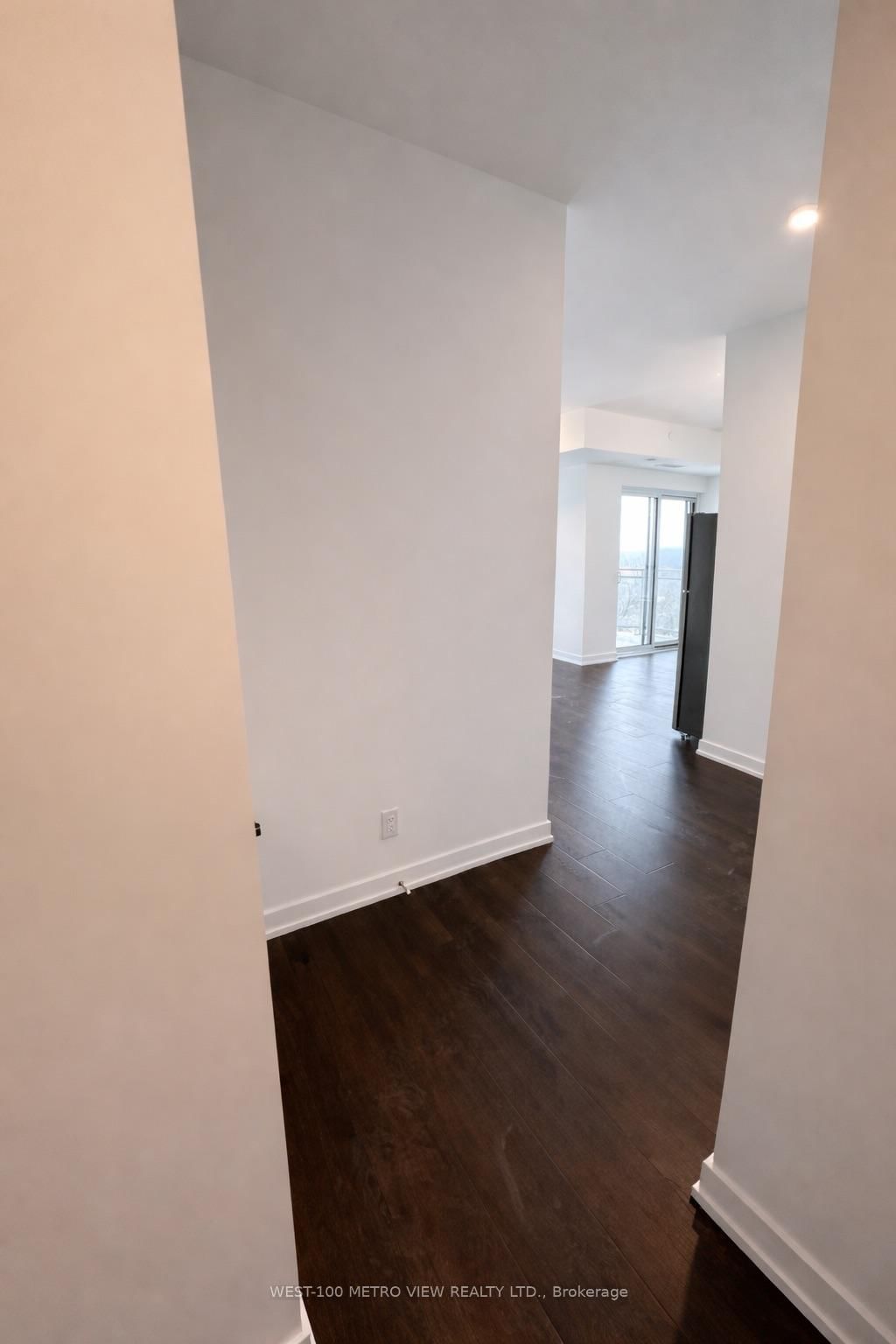 Condo for sale at 709-56 Lakeside Terrace, Barrie, Ontario, L4M 7B9 - Little Lake - MLS: S12954982