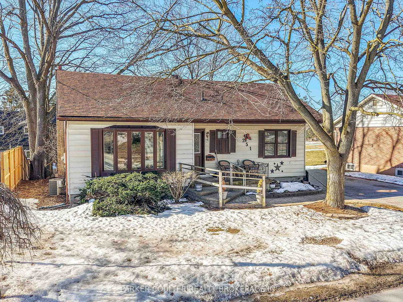 home for sale on 251 Codrington Street