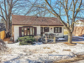 251 Codrington Street