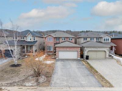 43 Dunnett Dr | Barrie | Image