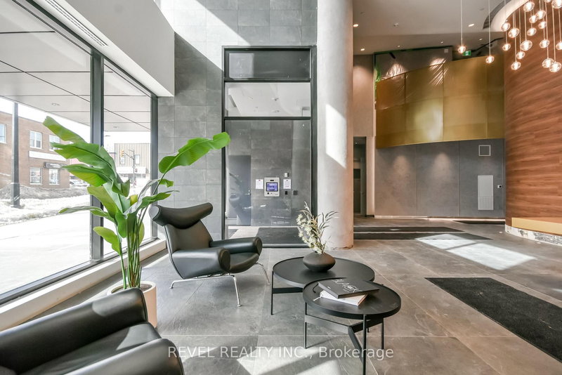 2502 - 39 Mary St, Barrie, L4N 1S9 | Image 3