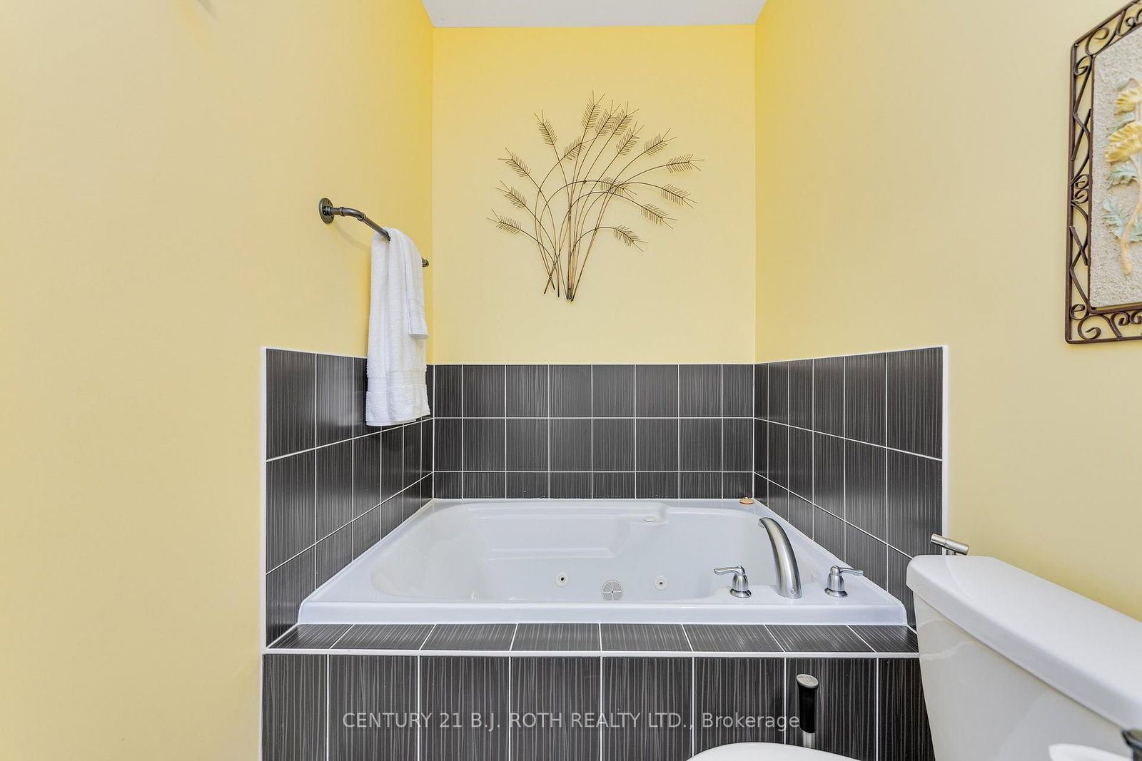 3327 Summerhill Way N - Photo 20