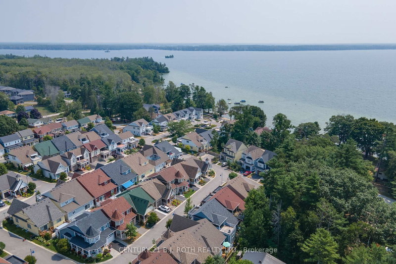 3327 Summerhill Way N, Severn, L3V 0E1 | Image 3