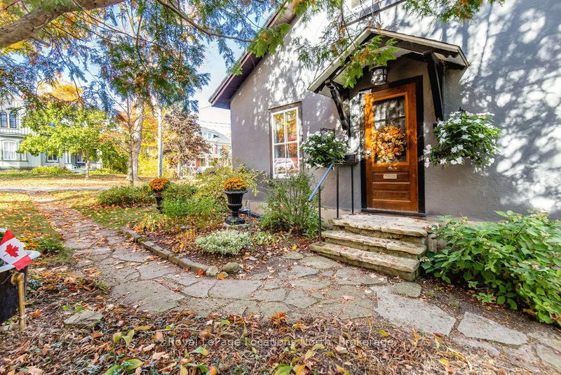 29 TECUMSETH St, Orillia, L3V 1X7 | Image 3