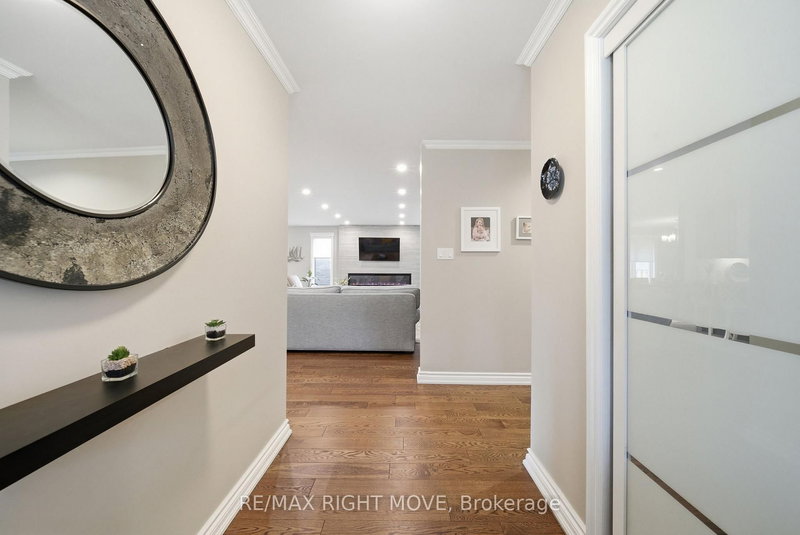 2 Lavender Crt, Ramara, L0K 1B0 | Image 2