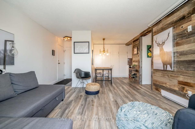 F11 - 171 Edgehill Drive