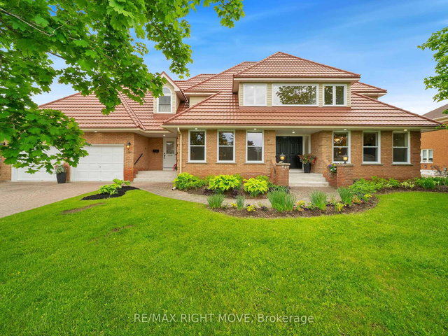 1998 Voyageur Circle