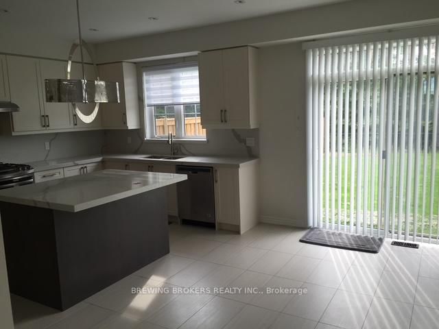 14 Travers Gate - Photo 13