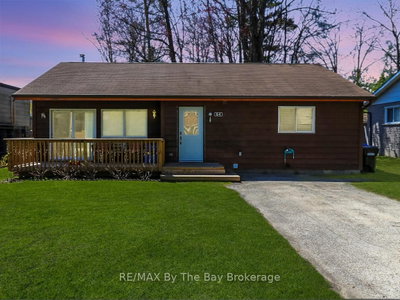 84 32nd Street N • Wasaga Beach, ON photo 3