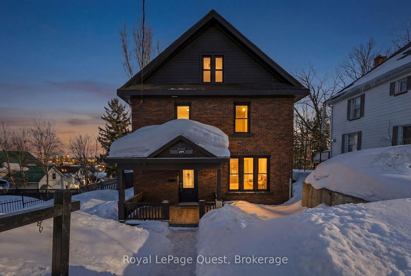 109 Brant St E, Orillia, Ontario