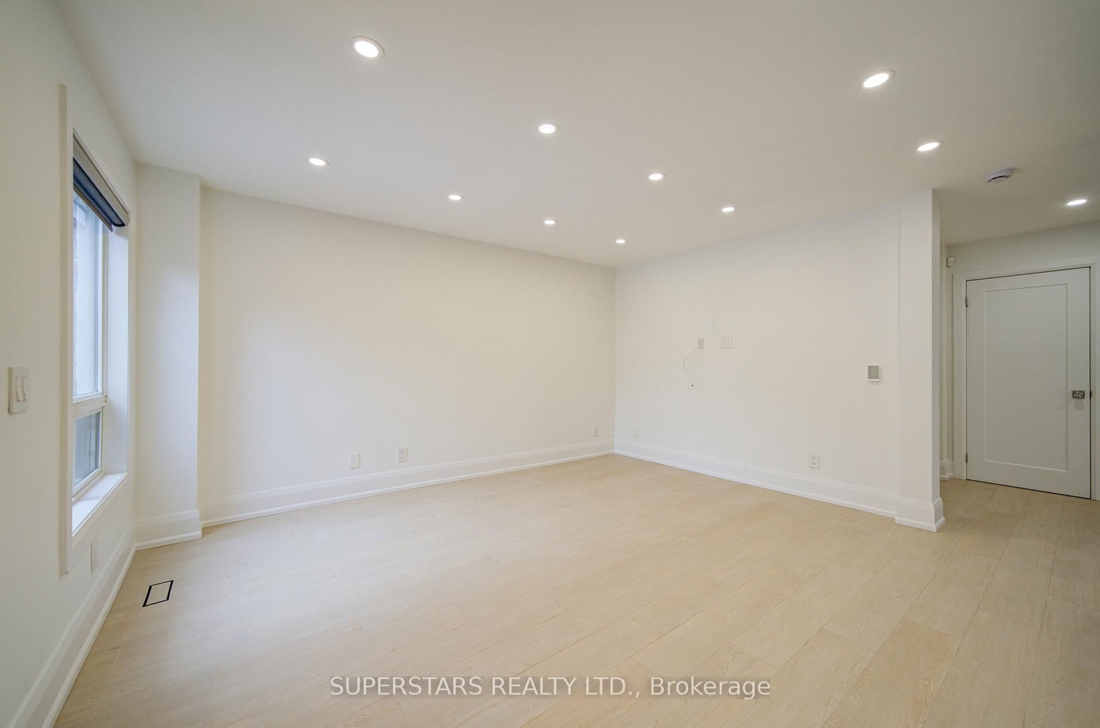 Detached House for sale at 163 Brucker Road, Barrie, Ontario, L4N 8R8 - Holly - MLS: S12963486