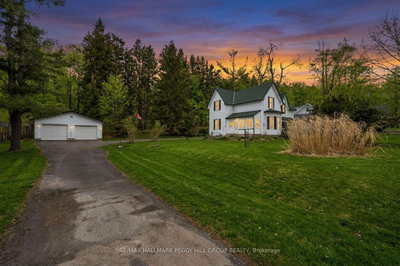 90 Doran Rd | Springwater | Image