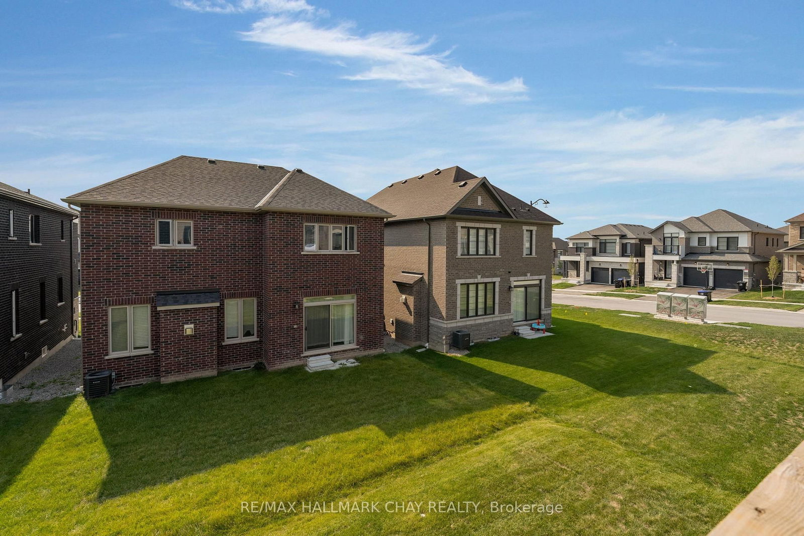 Detached House for sale at 4 Periwinkle Road, Springwater, Ontario, L9X 2E2 - Minesing - MLS: S12965336