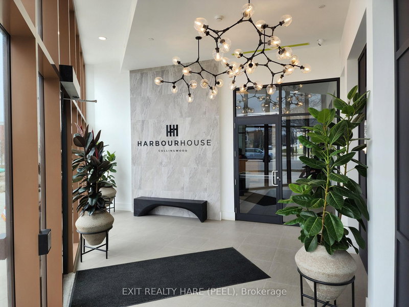 home for lease on 617-31 Huron Street