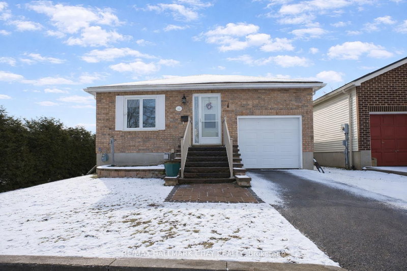 home for sale on 14-231 Oxford Street