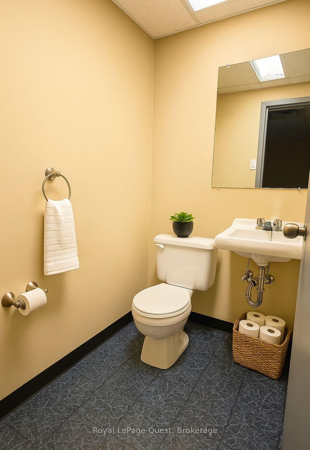 25 Front Street, Unit 5-6 - Photo 10