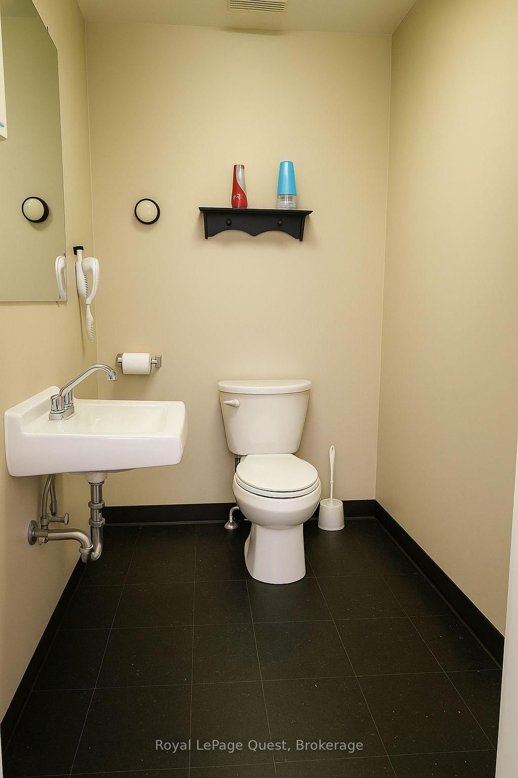 25 Front Street, Unit 5-6 - Photo 20