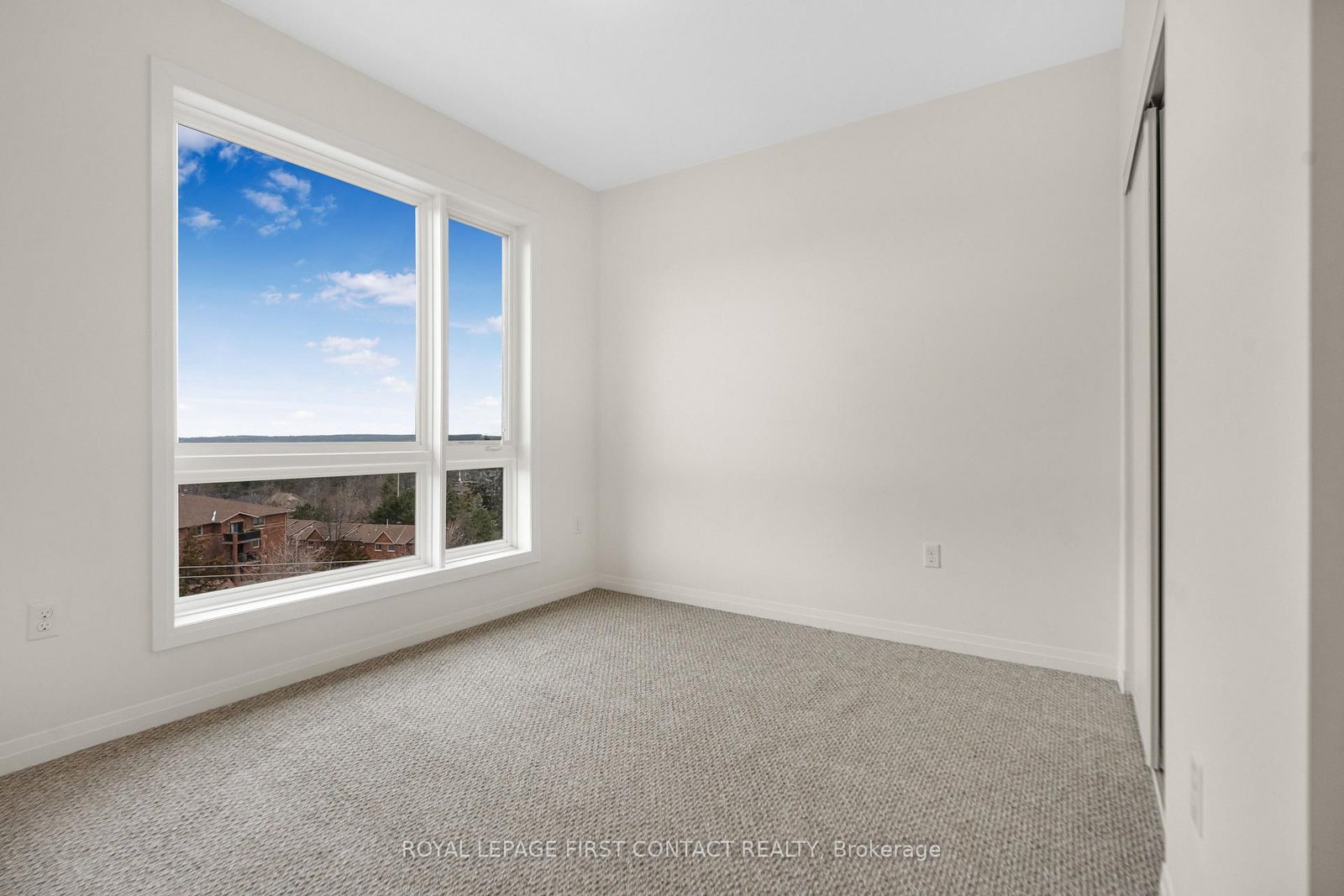 Condo for sale at 601-300 Essa Road, Barrie, Ontario, L9J 0B9 - 400 West - MLS: S12967000