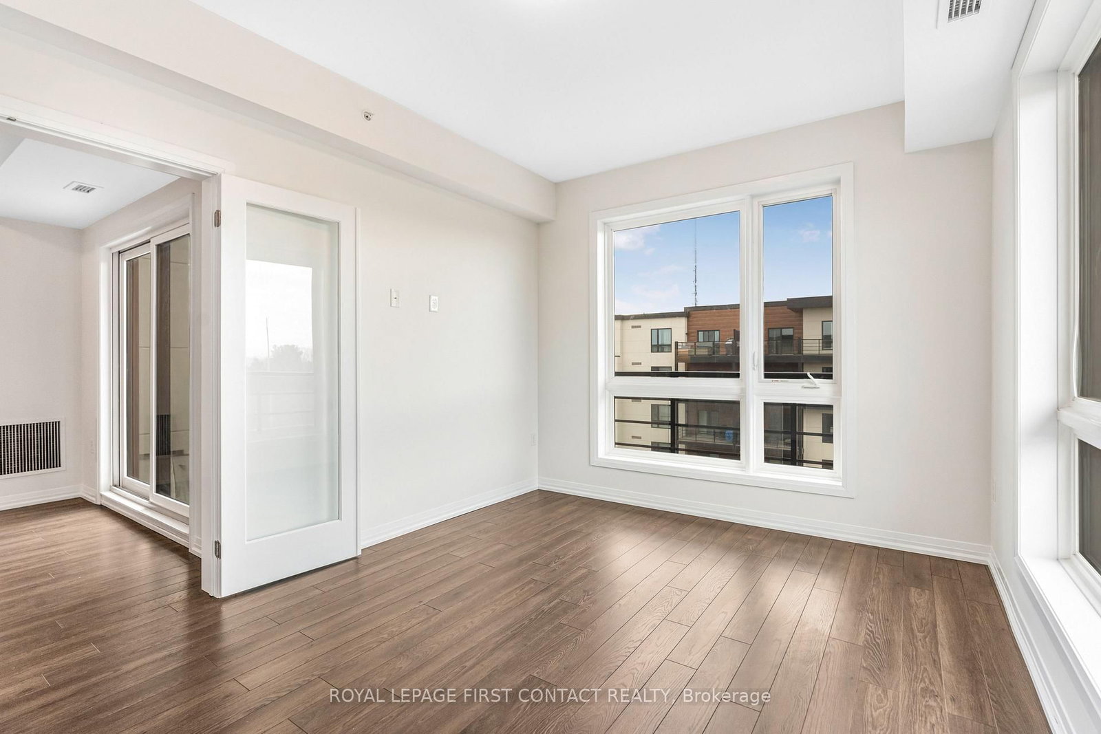 Condo for sale at 601-300 Essa Road, Barrie, Ontario, L9J 0B9 - 400 West - MLS: S12967000