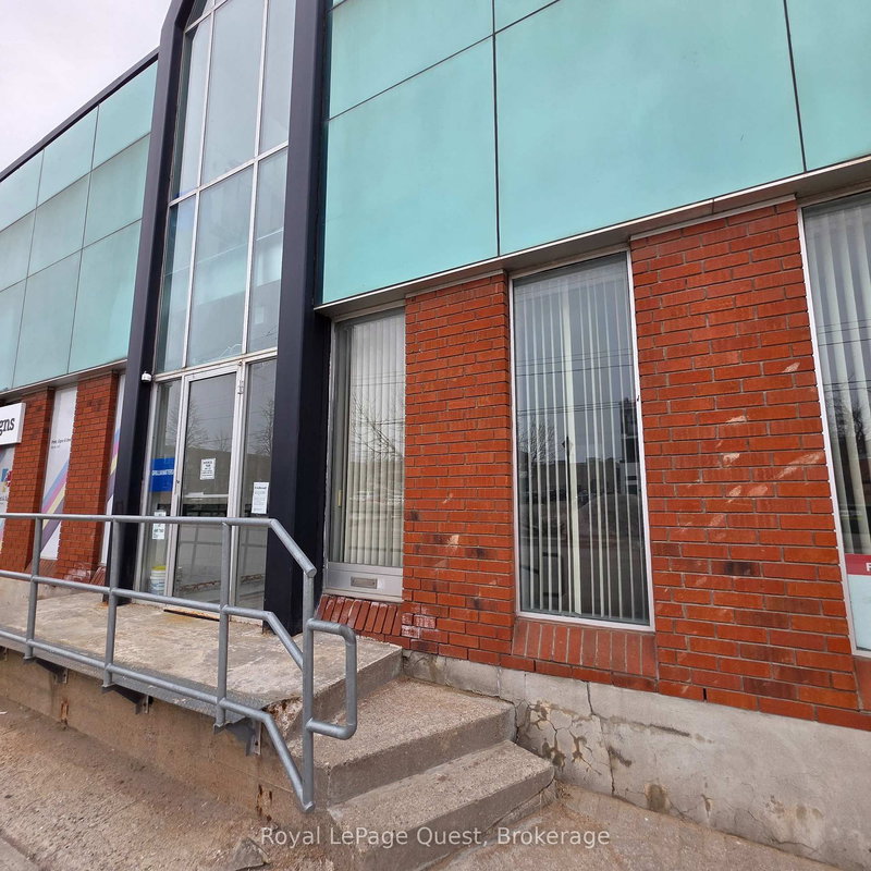 17 Colborne St E, Orillia, L3V 1T4 | Image 2