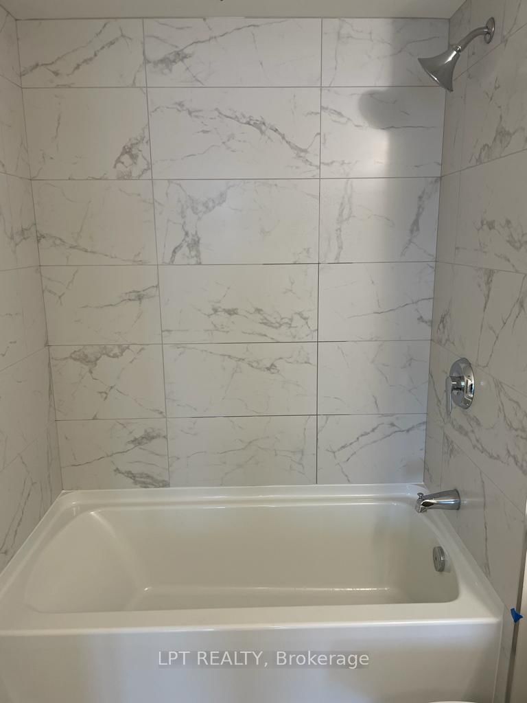 58 Lakeside Terr, Unit 218 - Photo 11