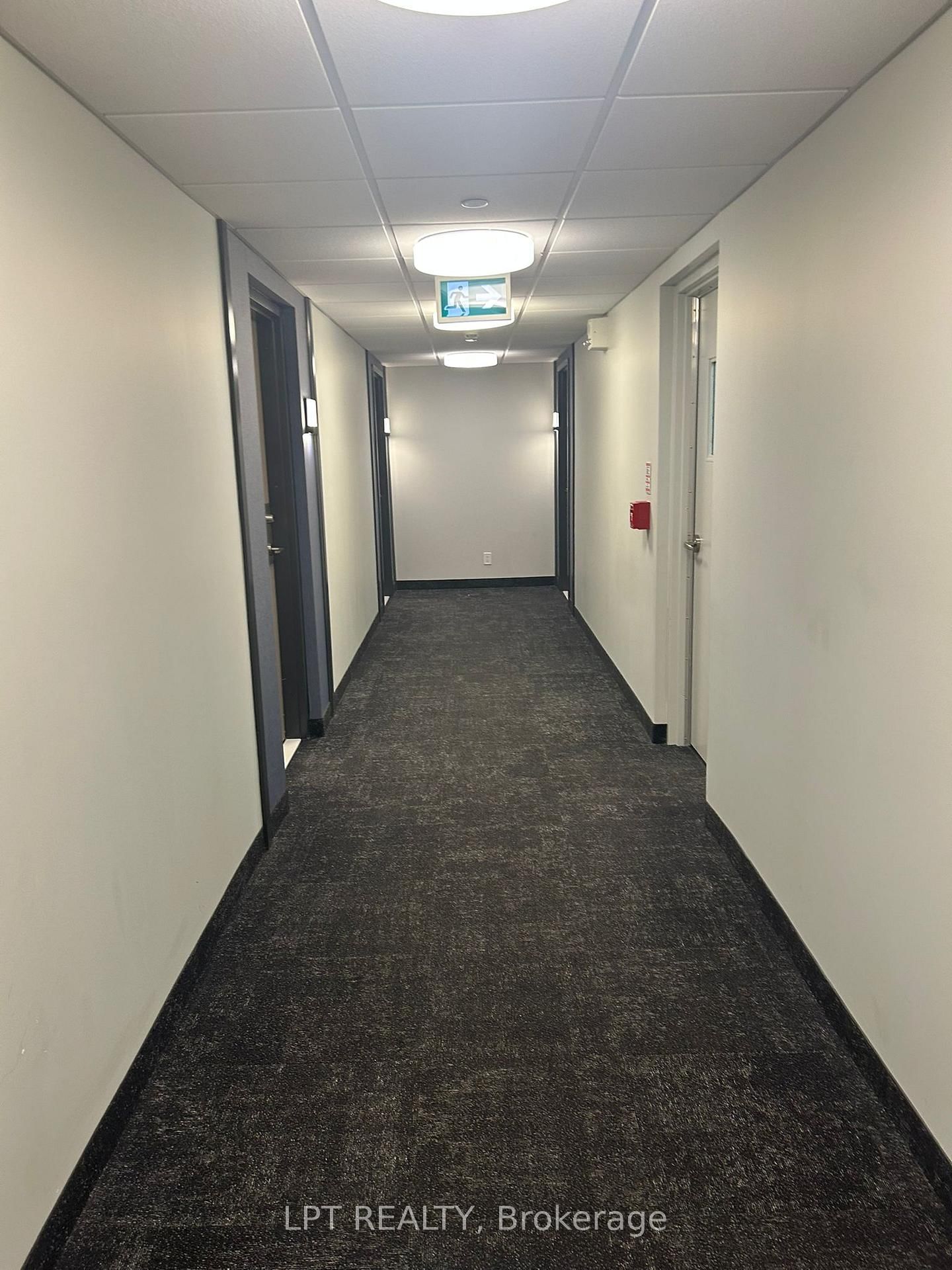 58 Lakeside Terr, Unit 218 - Photo 3