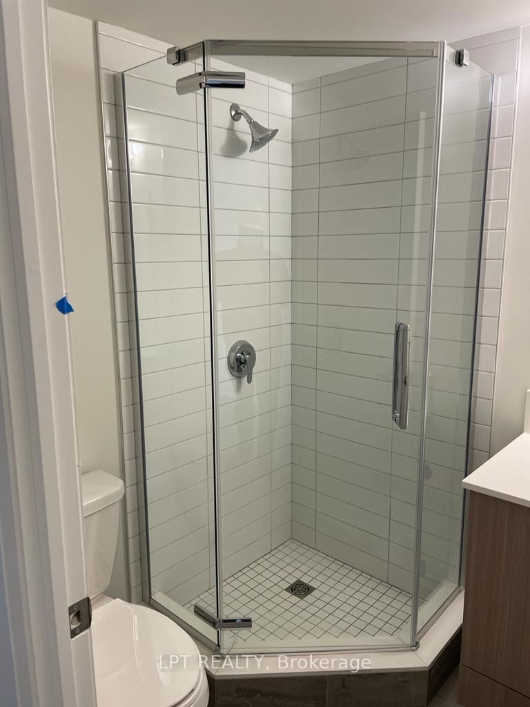 58 Lakeside Terr, Unit 218 - Photo 9