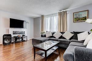 Detached House for sale at 143 Springdale Drive, Barrie, Ontario, L4M 4Y1 - Cundles East - MLS: S12969060