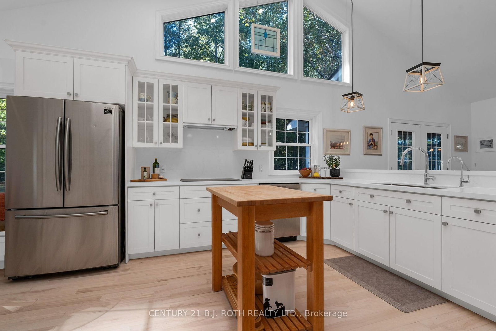 Detached House for sale at 2710 Portage Trail, Springwater, Ontario, L9X 0J3 - Rural Springwater - MLS: S12969506