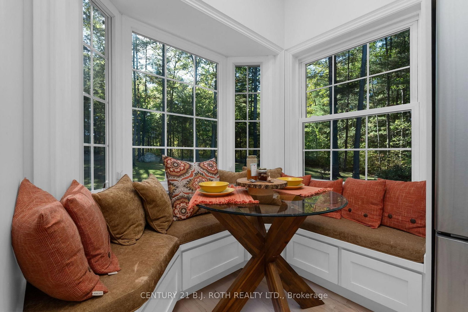 Detached House for sale at 2710 Portage Trail, Springwater, Ontario, L9X 0J3 - Rural Springwater - MLS: S12969506