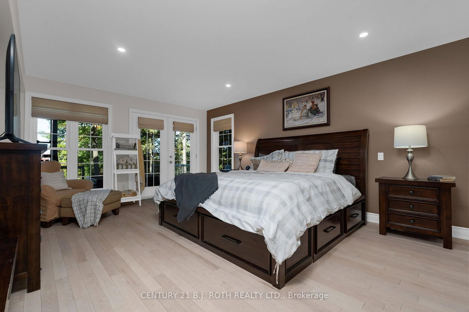 Detached House for sale at 2710 Portage Trail, Springwater, Ontario, L9X 0J3 - Rural Springwater - MLS: S12969506