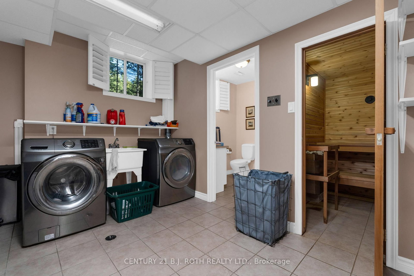 Detached House for sale at 2710 Portage Trail, Springwater, Ontario, L9X 0J3 - Rural Springwater - MLS: S12969506