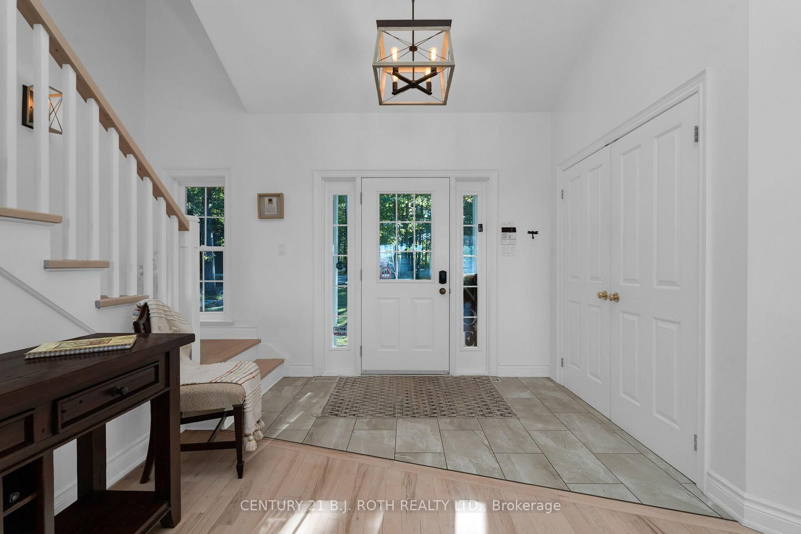 Detached House for sale at 2710 Portage Trail, Springwater, Ontario, L9X 0J3 - Rural Springwater - MLS: S12969506